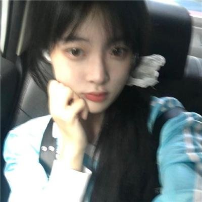 莫斯科来的香烟女孩